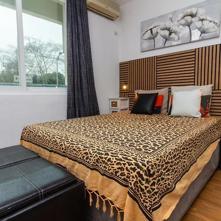 Bayview Old Town * البوفيرا